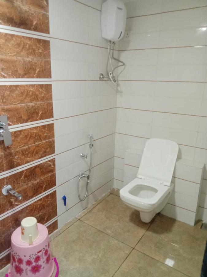 Hotel Rk Villa Vadodara Ngoại thất bức ảnh
